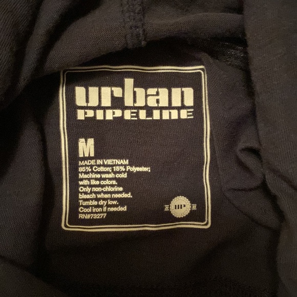 T shirt hoodie - Picture 2 of 2